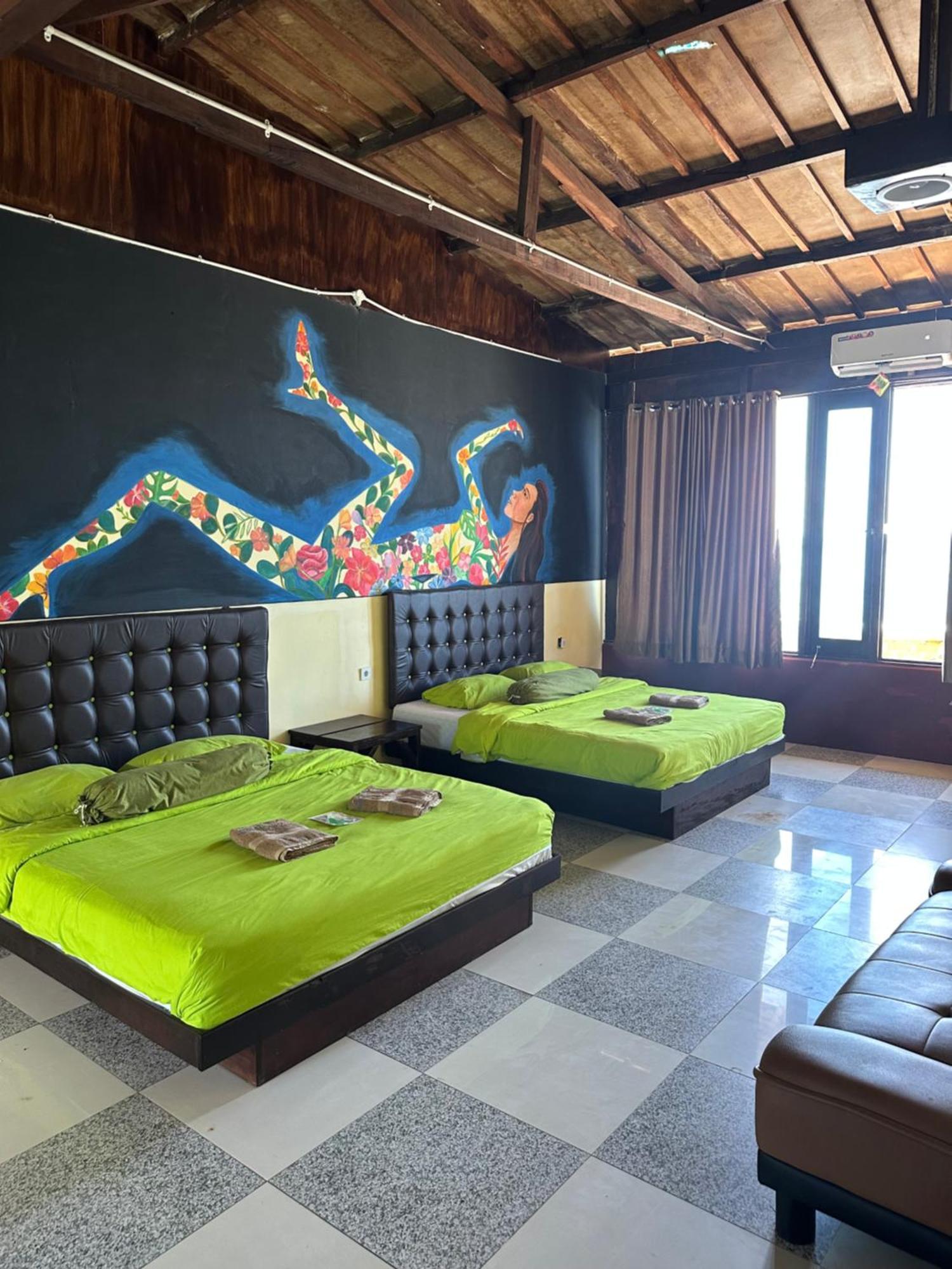 Mooi Park Hotel Соронг Екстериор снимка